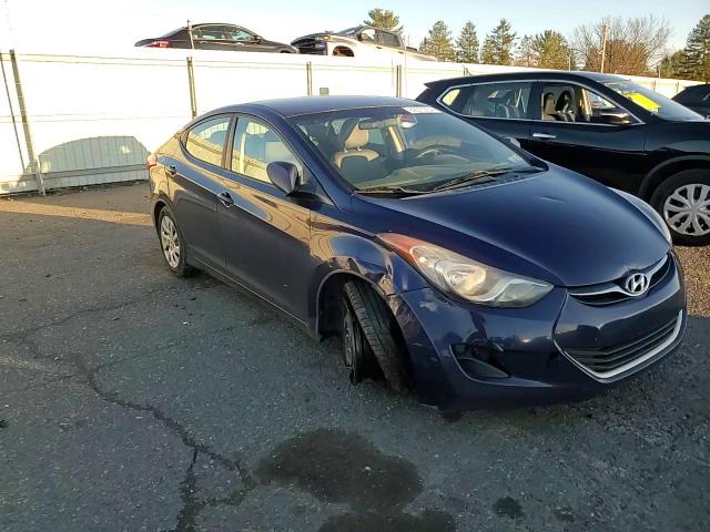 2011 Hyundai Elantra - Image 11
