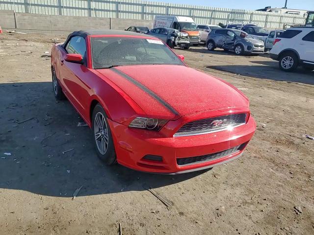 2013 Ford Mustang - Image 11
