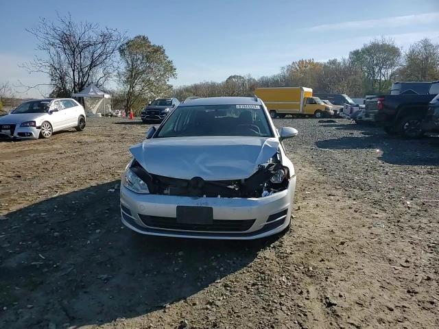 2016 Volkswagen Golf - Image 11