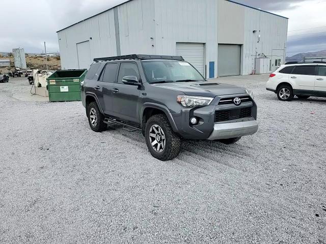 2020 Toyota 4Runner Sr5/Sr5 Premium VIN: JTEBU5JR9L5793129 Lot: 81621274