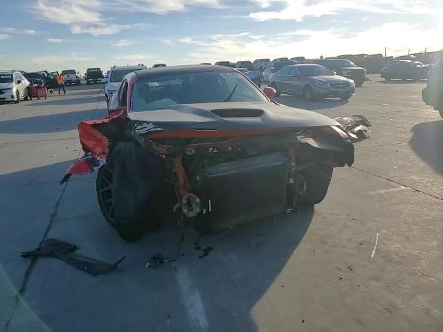 2017 Dodge Challenger - Image 10