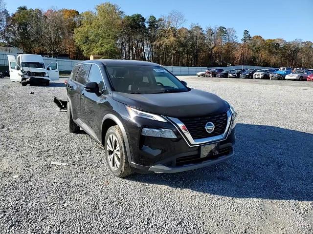 2021 Nissan Rogue - Image 12