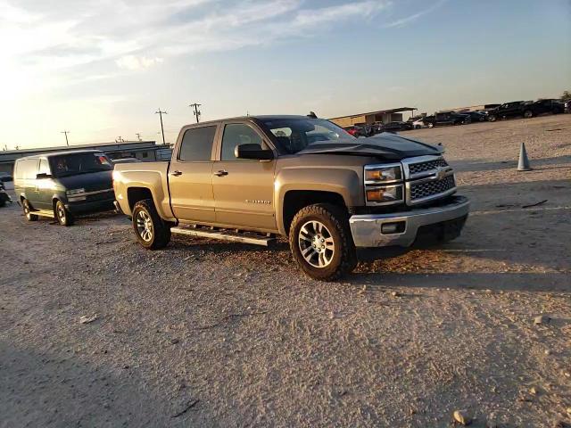 2015 Chevrolet Silverado - Image 11
