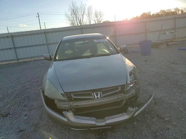2004 Honda Accord - Image 11
