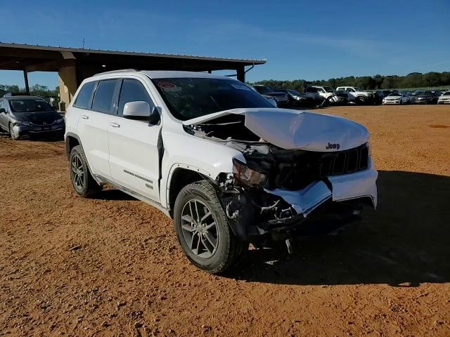 2016 Jeep Grand Cherokee Laredo VIN: 1C4RJEAG0GC382889 Lot: 80499744