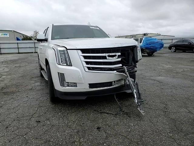 2017 Cadillac Escalade - Image 12
