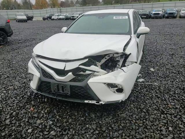 2018 Toyota Camry - Image 11