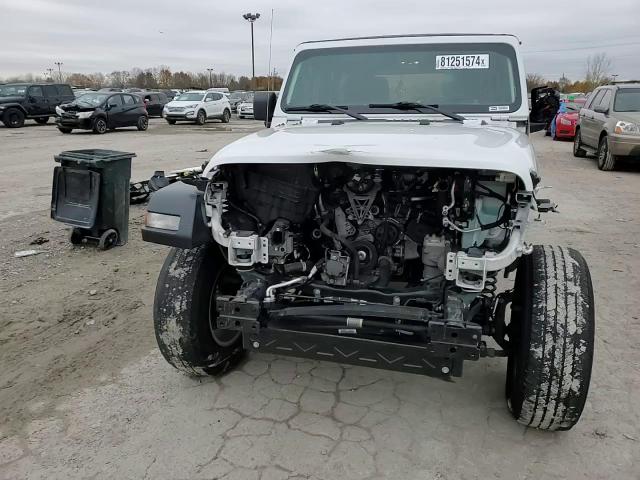 2020 Jeep Wrangler - Image 12