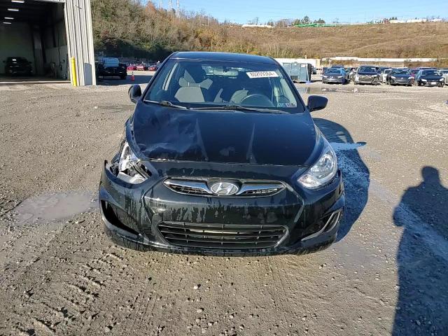 2013 Hyundai Accent - Image 13