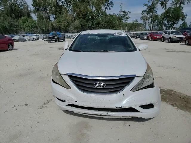 2011 Hyundai Sonata - Image 10
