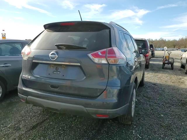 2016 Nissan Rogue - Image 12