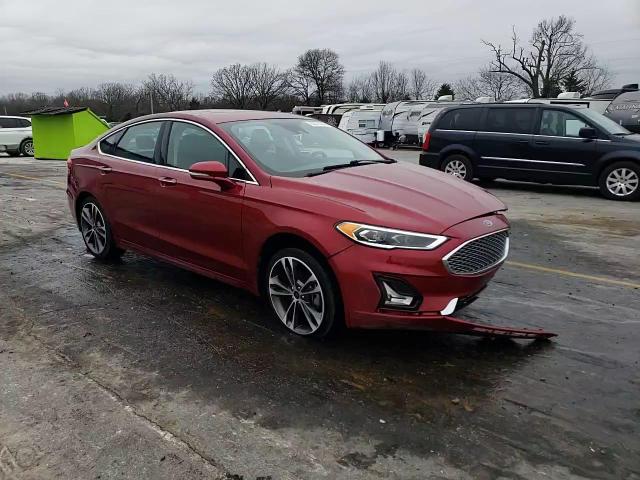 2019 Ford Fusion - Image 13