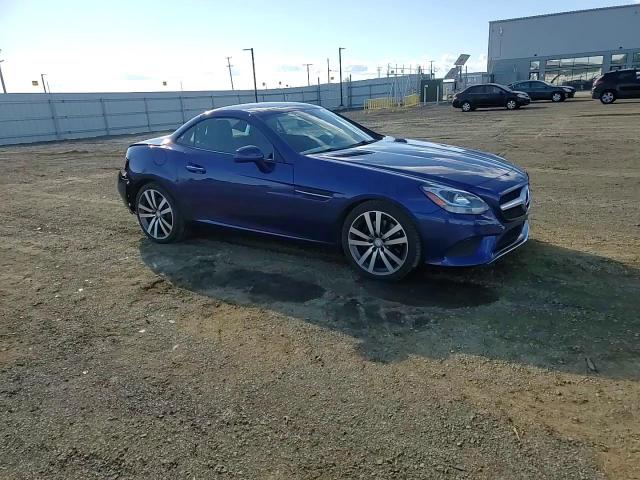 2017 Mercedes-Benz Slc 300 VIN: WDDPK3JAXHF127029 Lot: 81070644