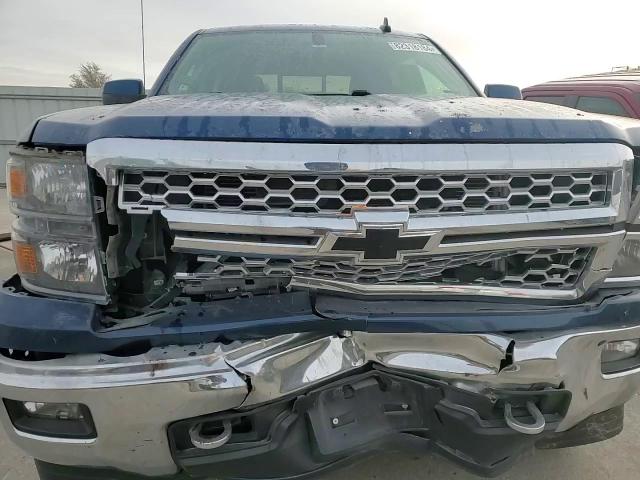 2015 Chevrolet Silverado - Image 11