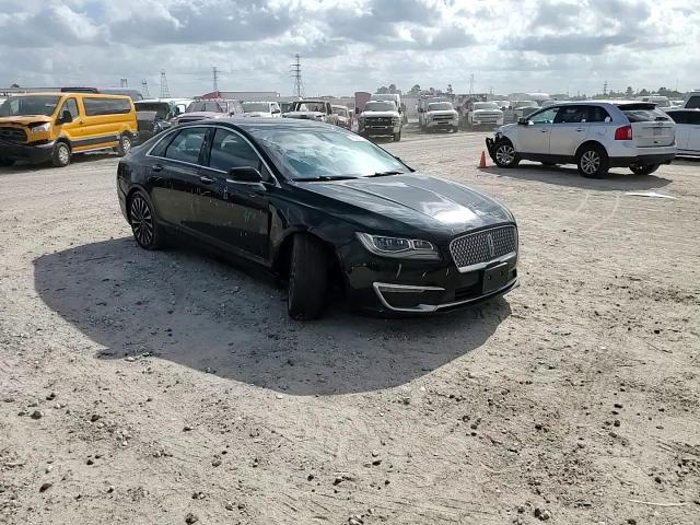 2017 Lincoln MKZ - Image 11