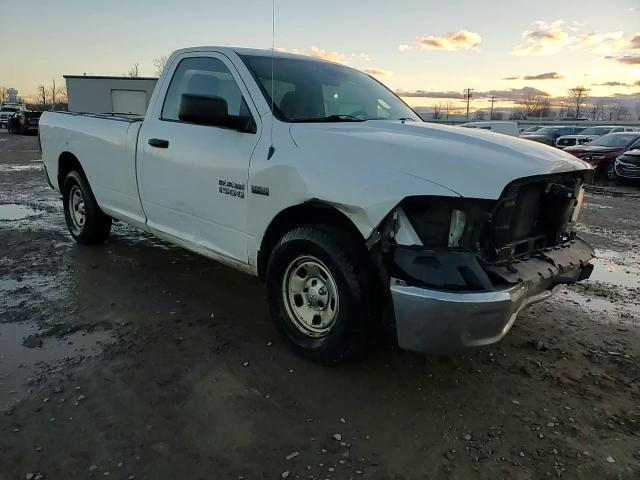 2016 RAM 1500 - Image 14