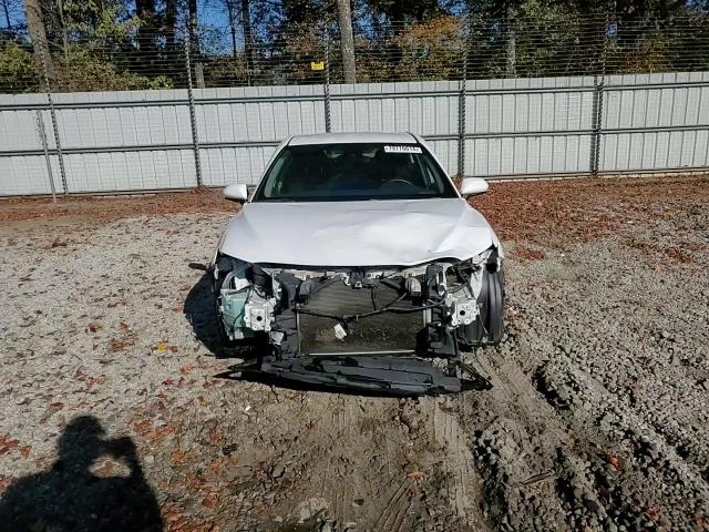 2019 Toyota Camry - Image 14
