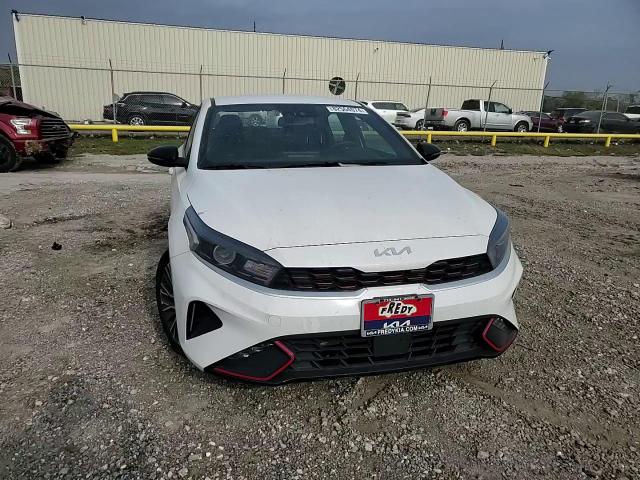 2024 Kia Forte - Image 11