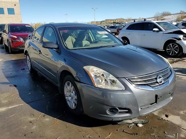 2012 Nissan Altima - Image 13