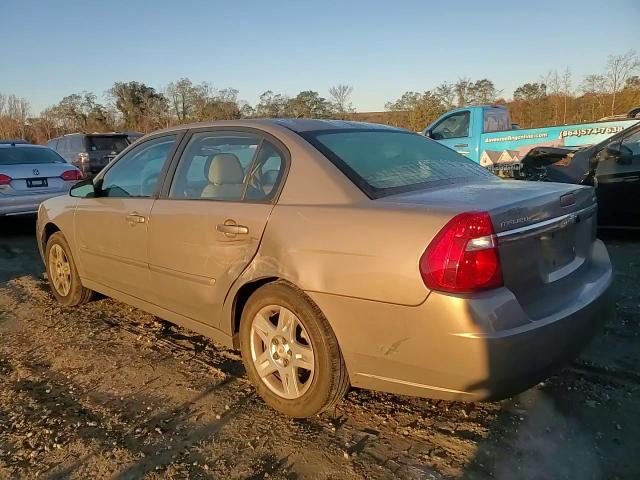 2008 Chevrolet Malibu - Image 11