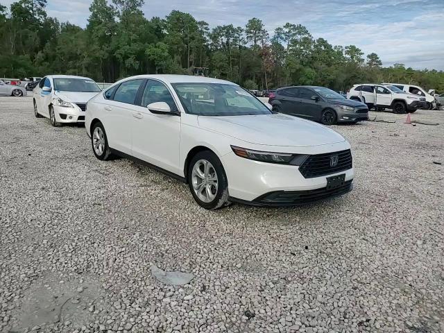 2023 Honda Accord - Image 14