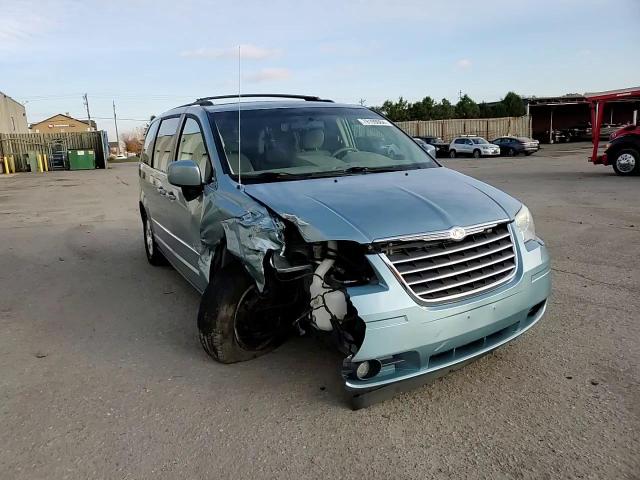 2009 Chrysler Town & Country Touring VIN: 2A8HR54129R635385 Lot: 79199064