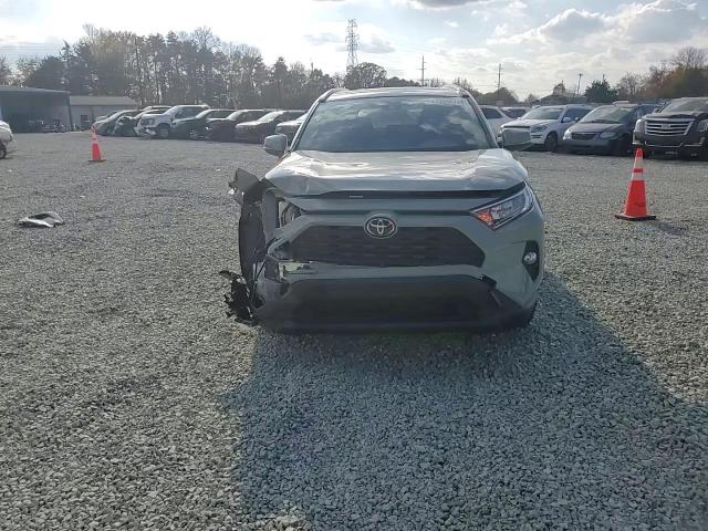 2019 Toyota Rav4 Xle VIN: JTMW1RFVXKD040533 Lot: 79966744