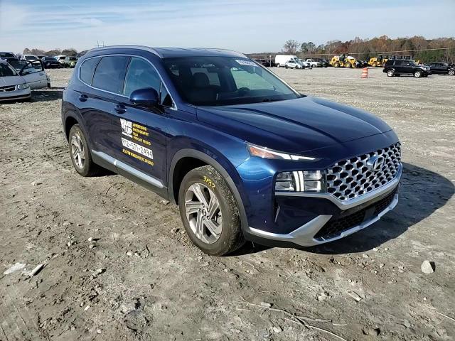 2022 Hyundai Santa Fe - Image 11