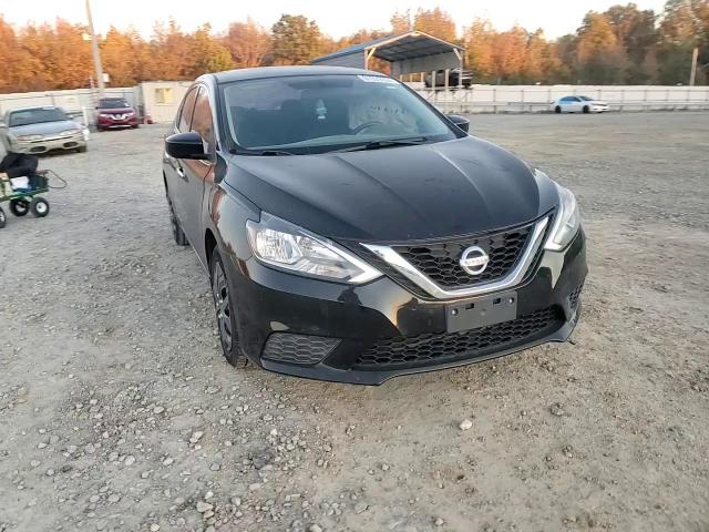 2017 Nissan Sentra - Image 10