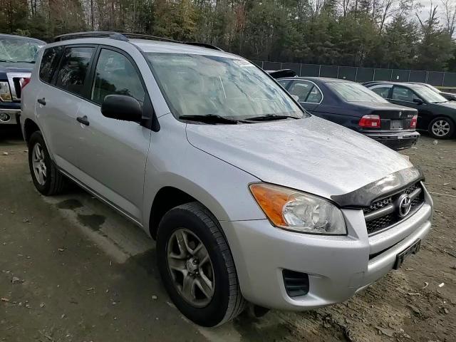 2010 Toyota RAV 4 - Image 11