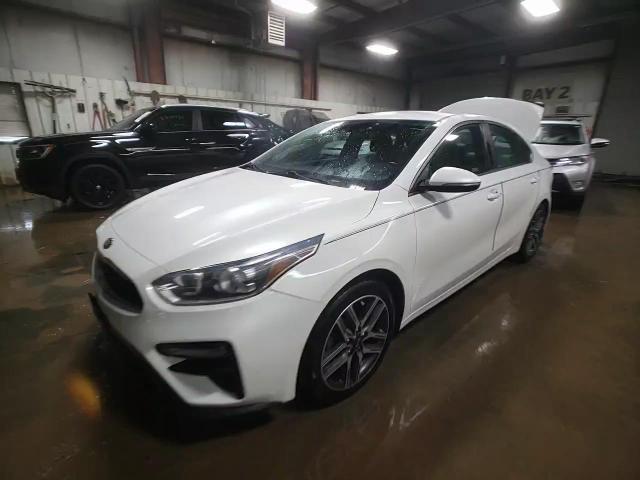 2019 Kia Forte - Image 13