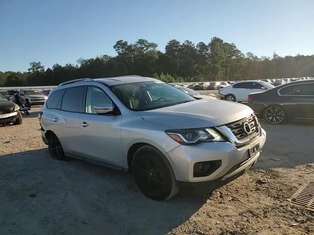 2018 Nissan Pathfinder - Image 11