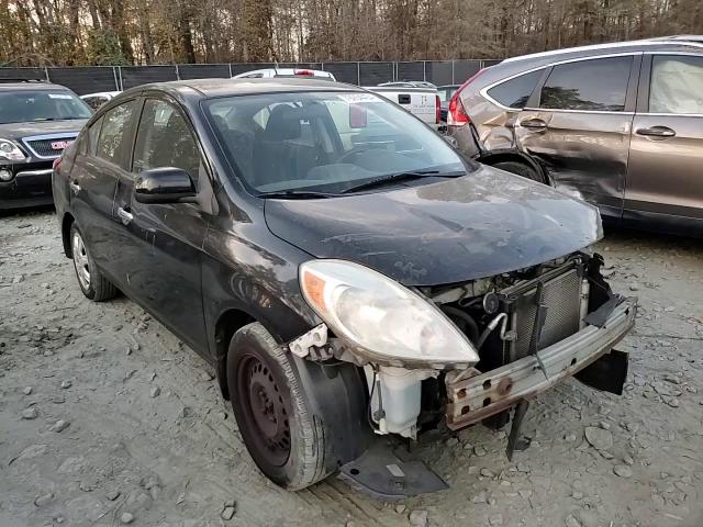 2012 Nissan Versa S VIN: 3N1CN7AP8CL855543 Lot: 79254404