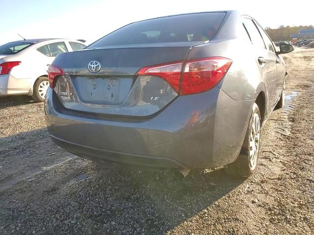 2017 Toyota Corolla L VIN: 2T1BURHE2HC842888 Lot: 81103744