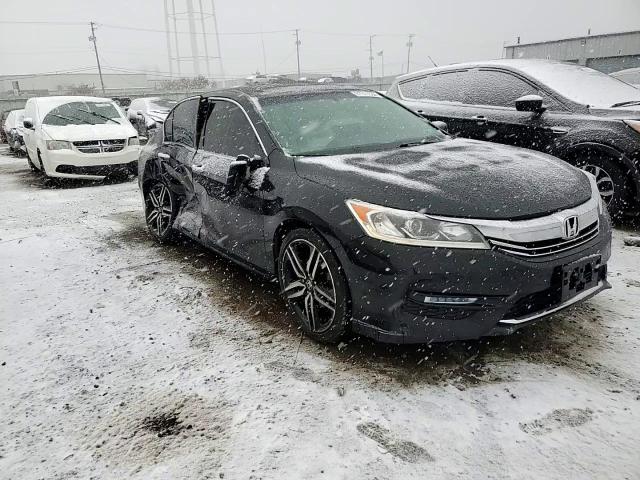 2017 Honda Accord - Image 13