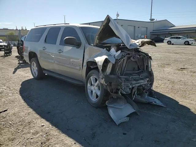 2008 Chevrolet Suburban C1500 Ls VIN: 1GNFC16J38J219328 Lot: 80967204