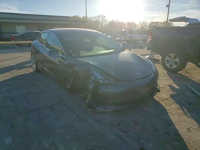 2018 Tesla Model 3 VIN: 5YJ3E1EA5JF028188 Lot: 80052914