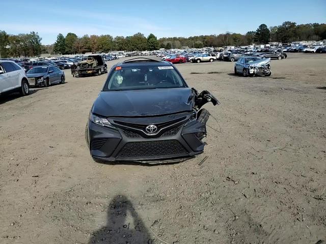 2019 Toyota Camry - Image 10