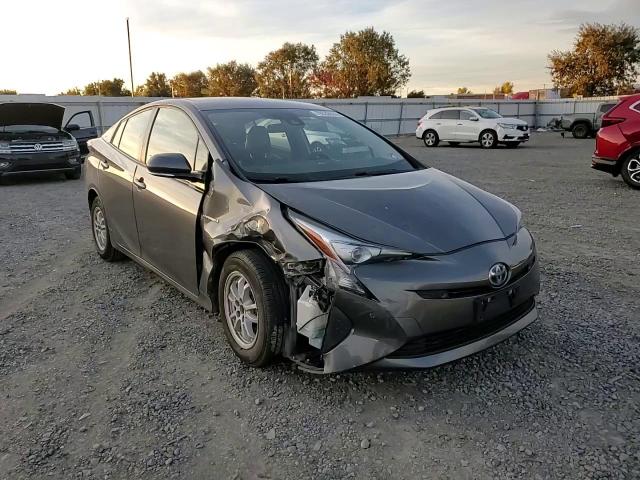 2017 Toyota Prius - Image 10