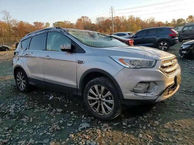 2017 Ford Escape - Image 11