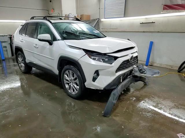 2021 Toyota Rav4 Xle Premium VIN: 2T3A1RFV2MW145230 Lot: 79105504