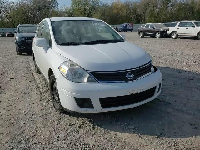 2011 Nissan Versa - Image 11