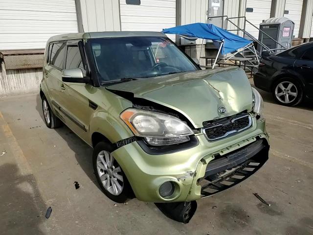 2012 Kia Soul + VIN: KNDJT2A63C7467399 Lot: 80653824