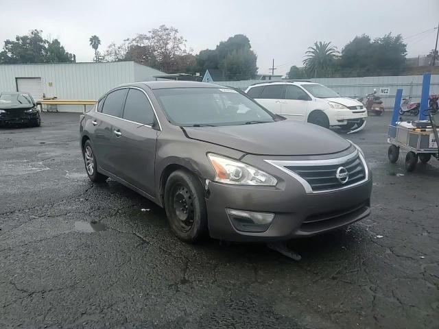 2014 Nissan Altima - Image 10