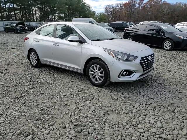 2020 Hyundai Accent - Image 11