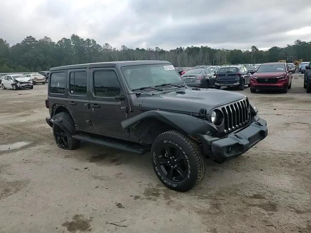 2021 Jeep Wrangler - Image 12