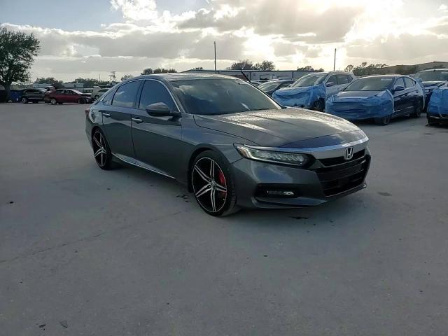 2018 Honda Accord Touring VIN: 1HGCV2F92JA036883 Lot: 80372614