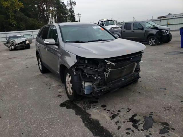 2013 Kia Sorento - Image 11