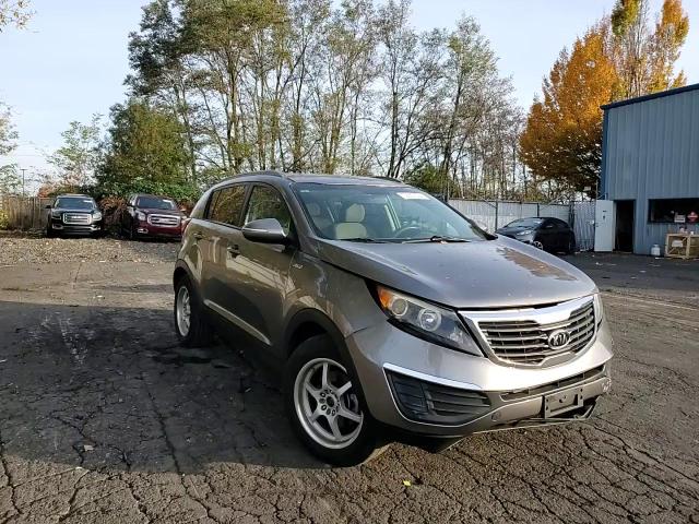 2011 Kia Sportage Lx VIN: KNDPBCA28B7036281 Lot: 79367604