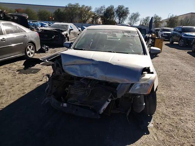 2010 Nissan Sentra - Image 11